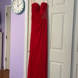 David’s Bridal Gown – Never Worn, Tags Still On!